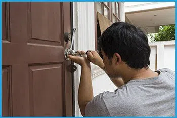 Lock Locksmith Services Naperville, IL 630-360-2653 - 16-emergency-locksmith-opening